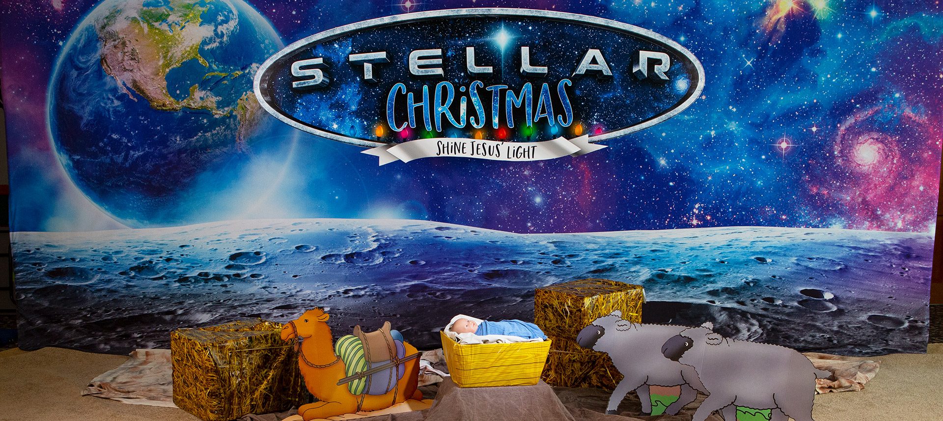 Stellar Christmas Event main stage and purchasable resources