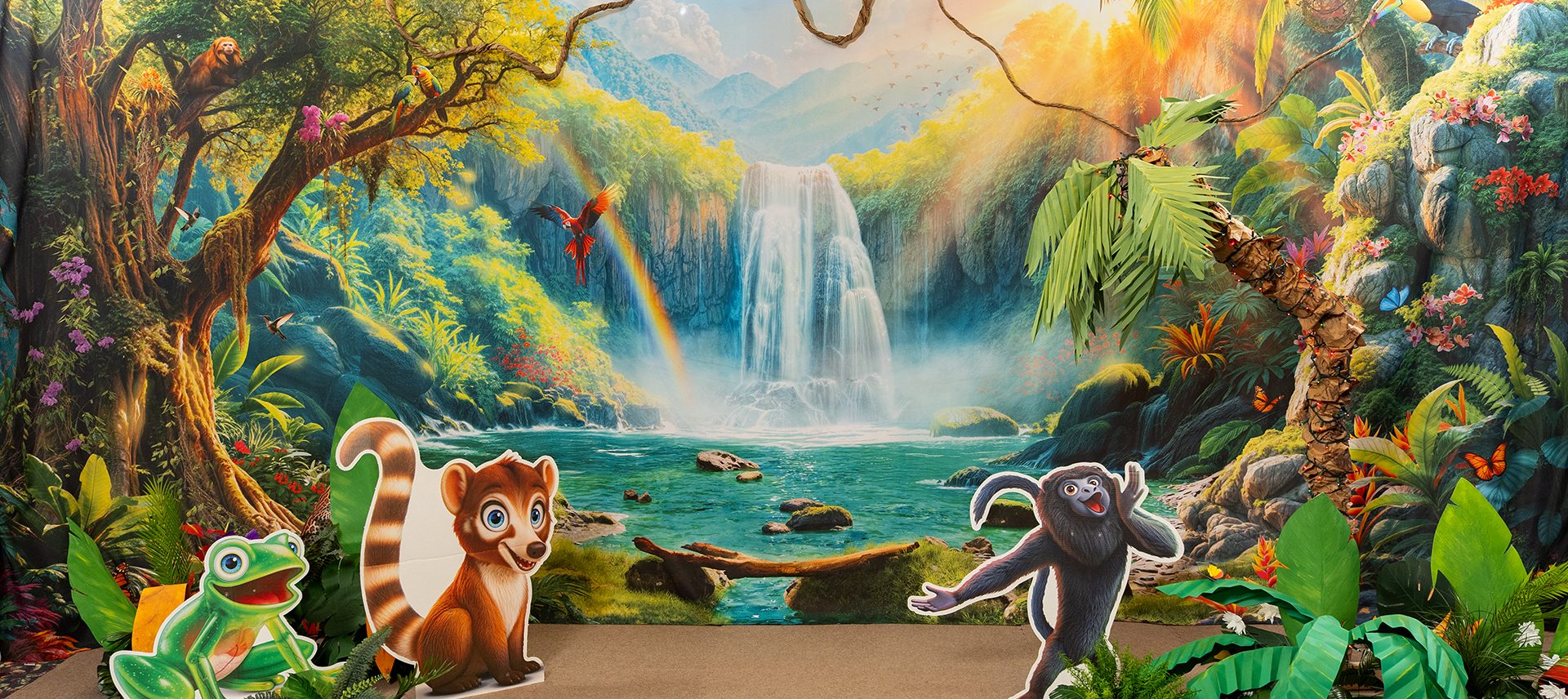 Rainforest Falls Christmas Event main stage and purchasable resources